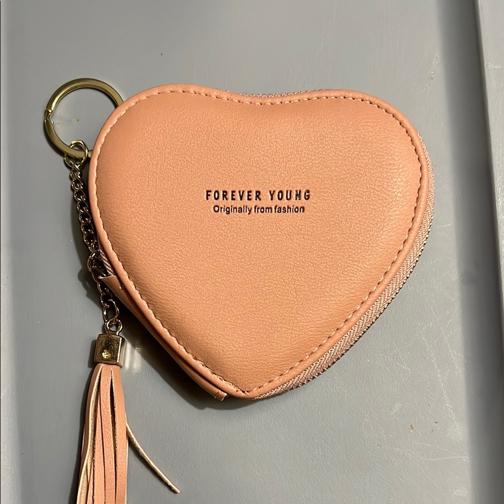 Forever Young Heart-Shaped Peach Coin Purse. NWOT